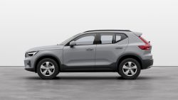 Volvo XC40- (3)