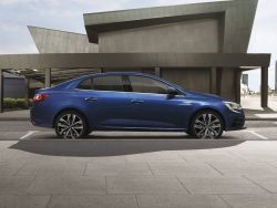 Renault Megane Grandcoupe (7)