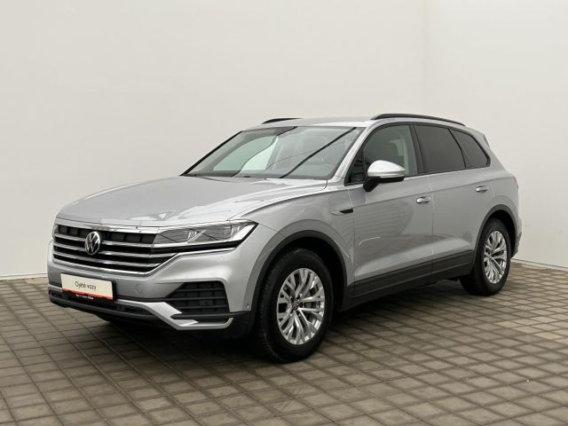 Volkswagen Touareg 3.0 TDI 4x4 .