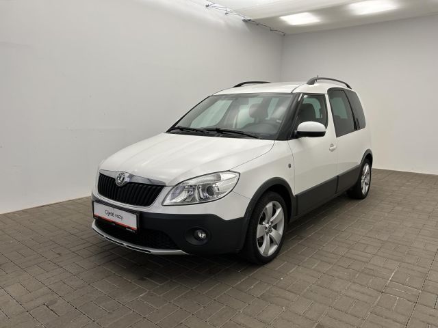 Škoda Roomster 1.2 TSI Scout
