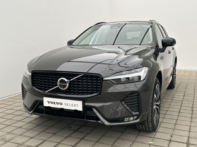 Volvo XC60 2.0 B4 4x4 ULTIMATE B&W Vzduch