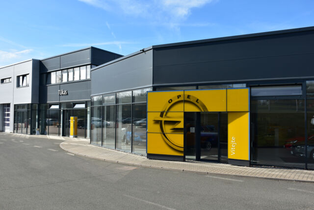 TUkas Malešice Opel 02