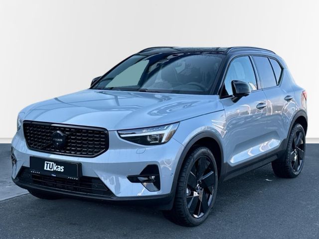 Volvo XC40 2.0 B3 ULTRA BLACK EDITION