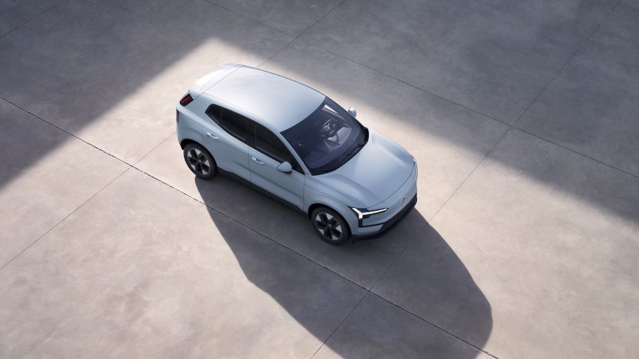 Volvo EX30 model (15)