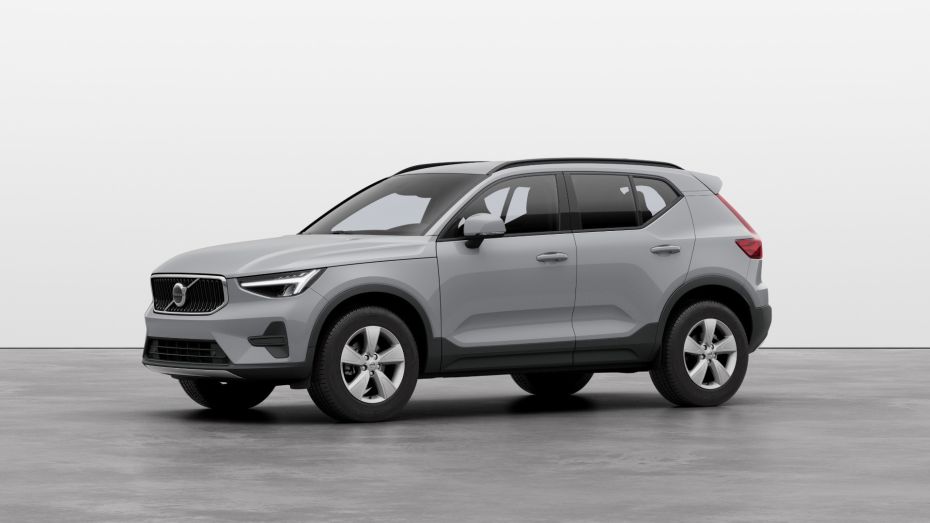 Volvo XC40- (1)