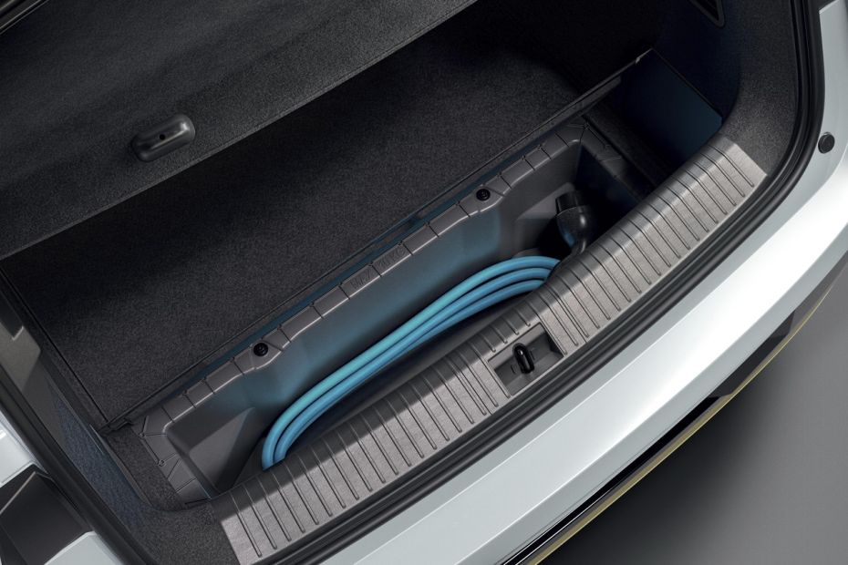 Renault Megane Electric (7)