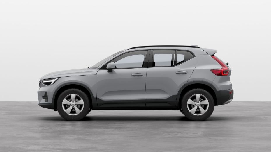 Volvo XC40- (3)