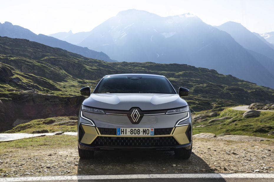 Renault Megane Electric (4)